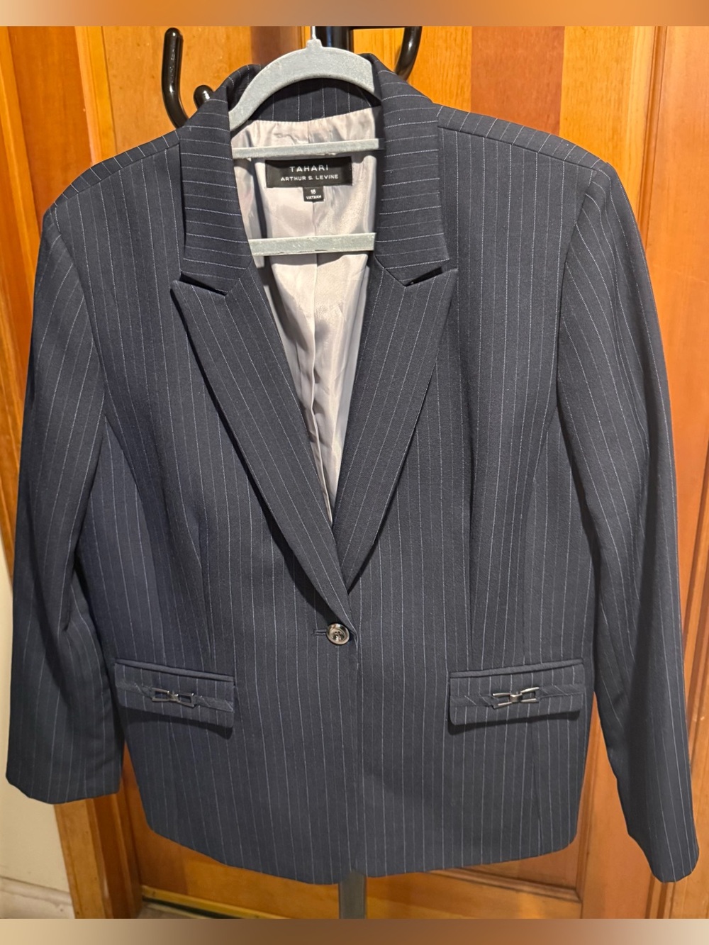Tahari Authur S. Levine Navy Blue Pinstripe Single-Button Blazer Women’s Size 18